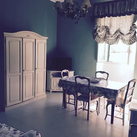 Country Dreams Bed & Breakfast